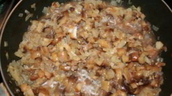 жульен со свининой и грибами