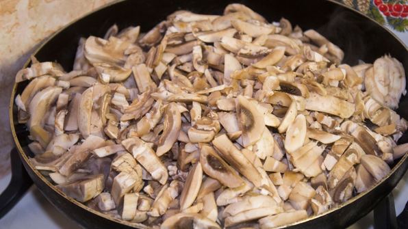 жульен в горшочке с курицей и грибами