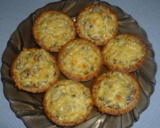 Жульен в тарталетках в микроволновке