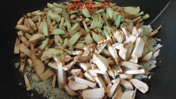 жюльен оригинальный в мясных корзиночках