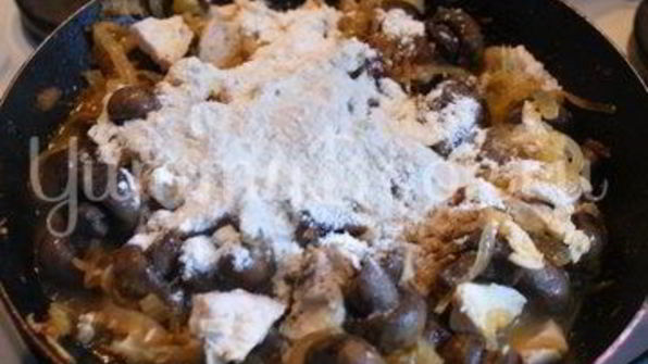 жюльен с курицей и шампиньонами